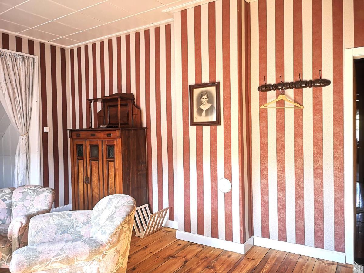 Bed and Breakfast Am Lindenplatz Crinitz Экстерьер фото